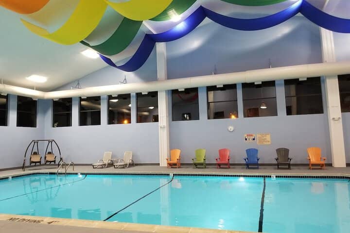 Pool 36 of 64