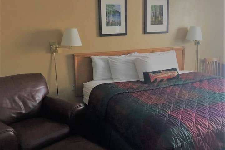 Room 15 of 64